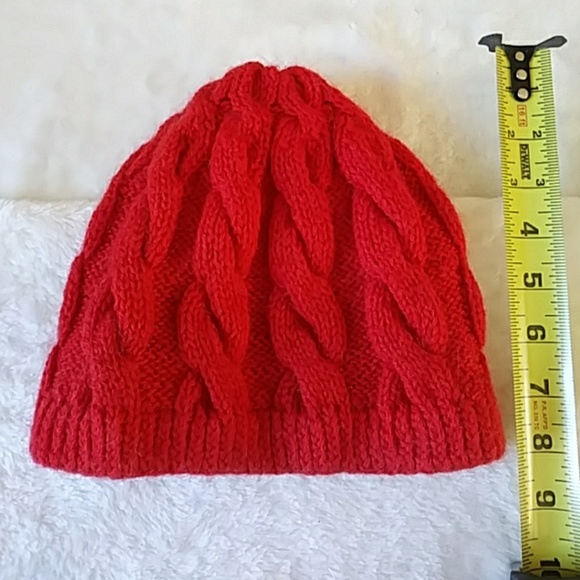 Beanie Hat Wool Blend Cable knit Handmade NEW - Picture 3 of 6